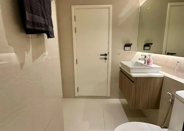 公寓式飯店 2br Sauna And Onsen Thonglor Bts 4*