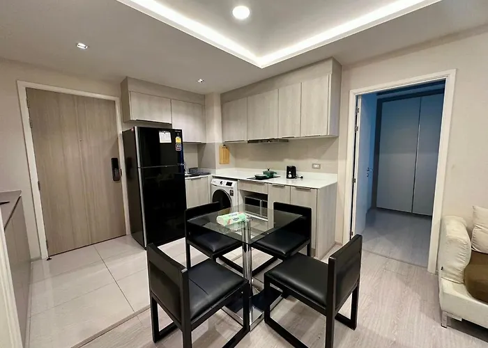 公寓式飯店 2br Sauna And Onsen Thonglor Bts 4*